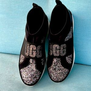 NWT UGG sneakers sequin and black